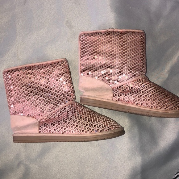 Minnie Mouse, sequins, snow, suede glitter boots - Picture 5 of 16